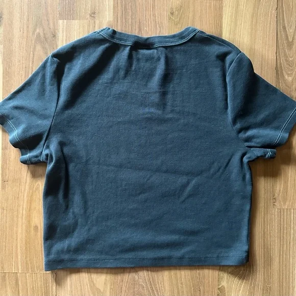 🌈 Pink Floyd cropped micro tee T-Shirt size small 🌈 - Picture 4 of 6